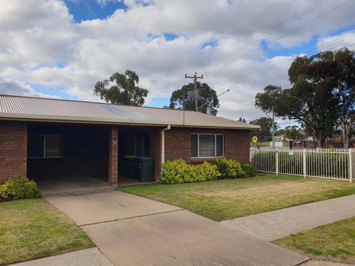 Miranda * Mudgee